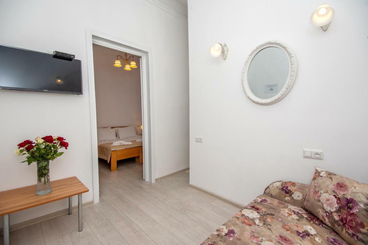 Lowell Hotel Tbilisi Eksteriør bilde