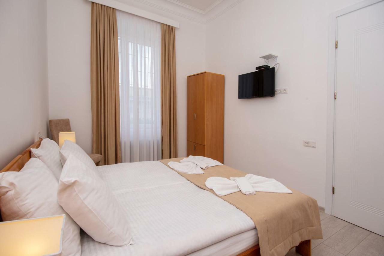 Lowell Hotel Tbilisi Eksteriør bilde