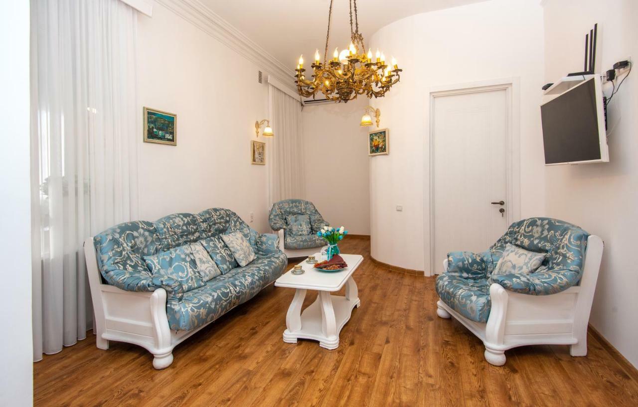 Lowell Hotel Tbilisi Eksteriør bilde