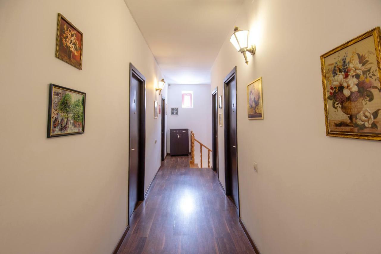 Lowell Hotel Tbilisi Eksteriør bilde
